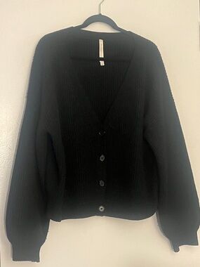 Babaton Black Button-Front V-Neck, Lagoon cardigan